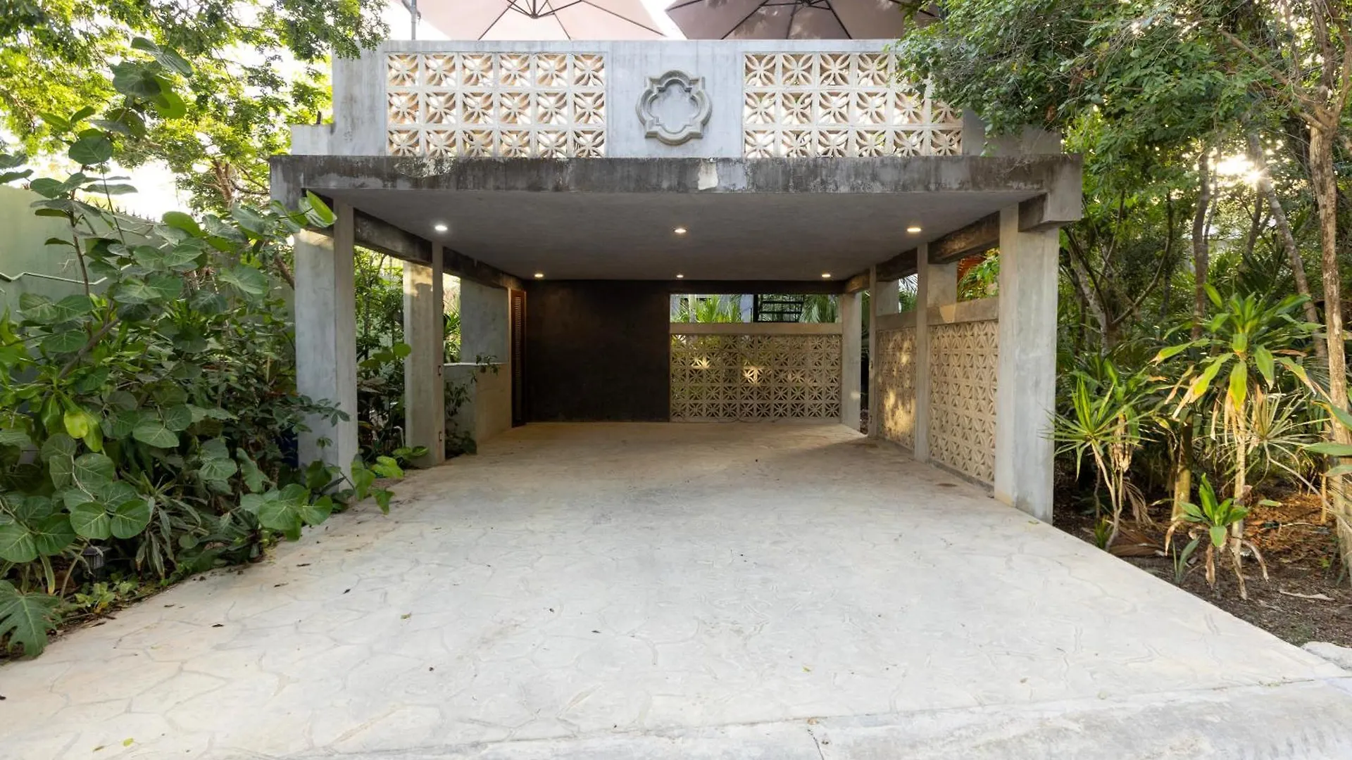 Вилла Casa Halo - Mansion, Nightclub, Pool, Sonos, Gated, Staff Тулум