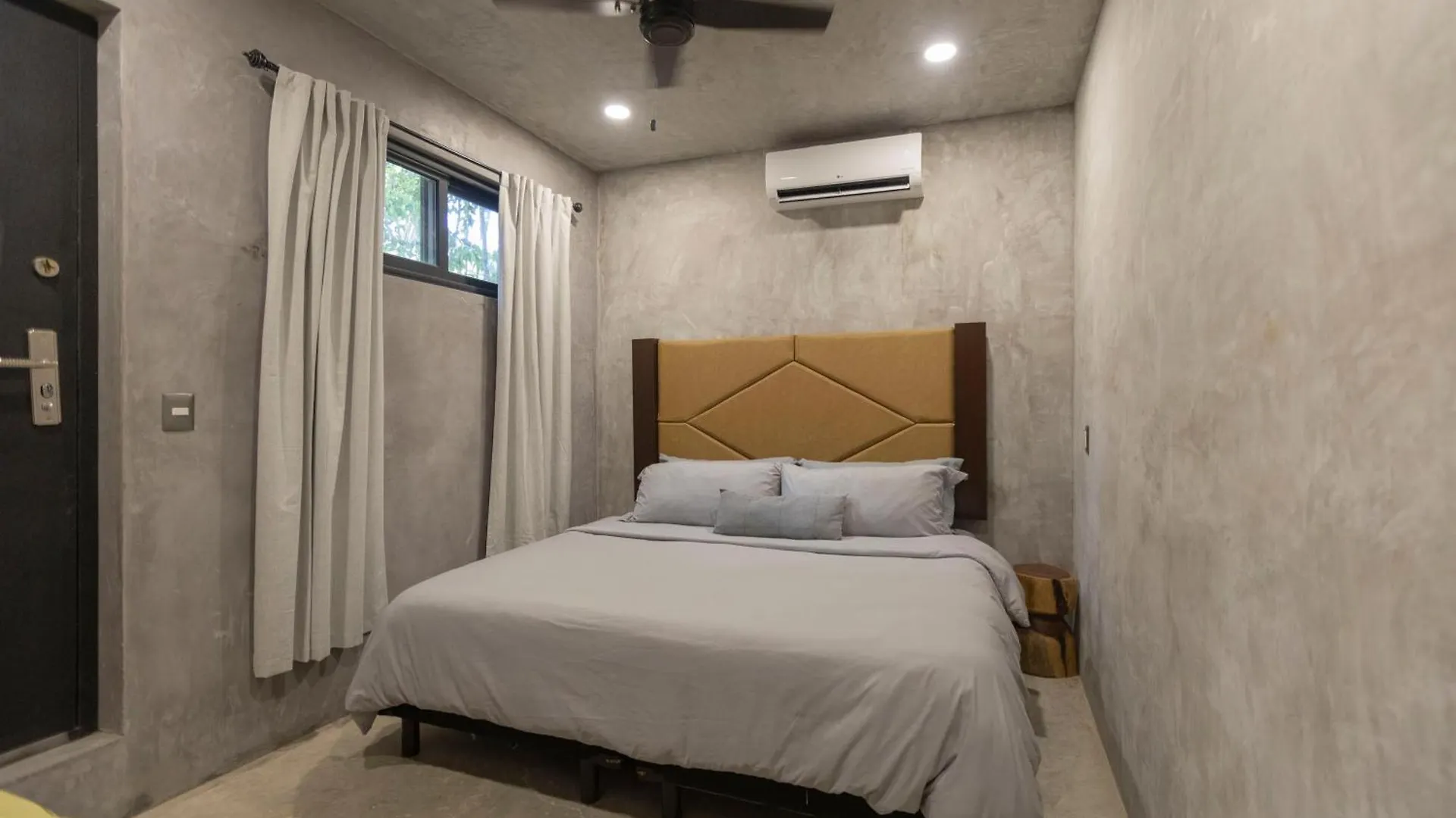 فيلة فيلا Casa Halo - Mansion, Nightclub, Pool, Sonos, Gated, Staff تولوم