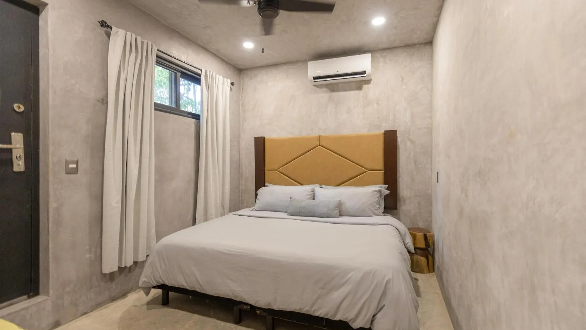 فيلا Casa Halo - Mansion, Nightclub, Pool, Sonos, Gated, Staff تولوم 0*,  المكسيك