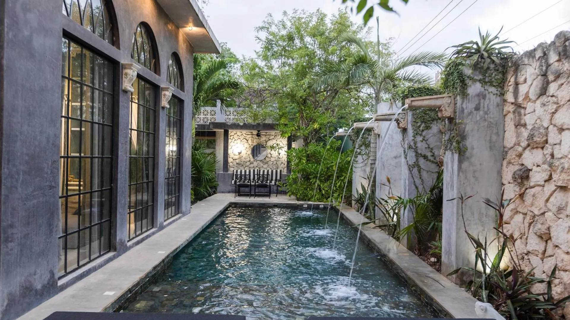 فيلة فيلا Casa Halo - Mansion, Nightclub, Pool, Sonos, Gated, Staff تولوم